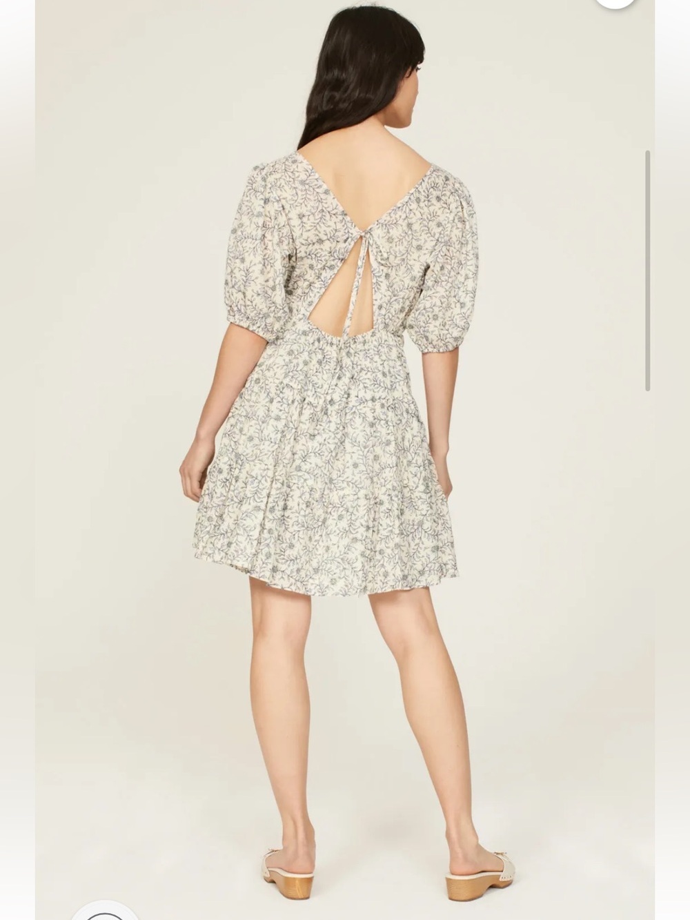 XiRENA Nissa Mini Dress in White Blossom Size Small Ditsy Floral A-Line Boho - Picture 2 of 12